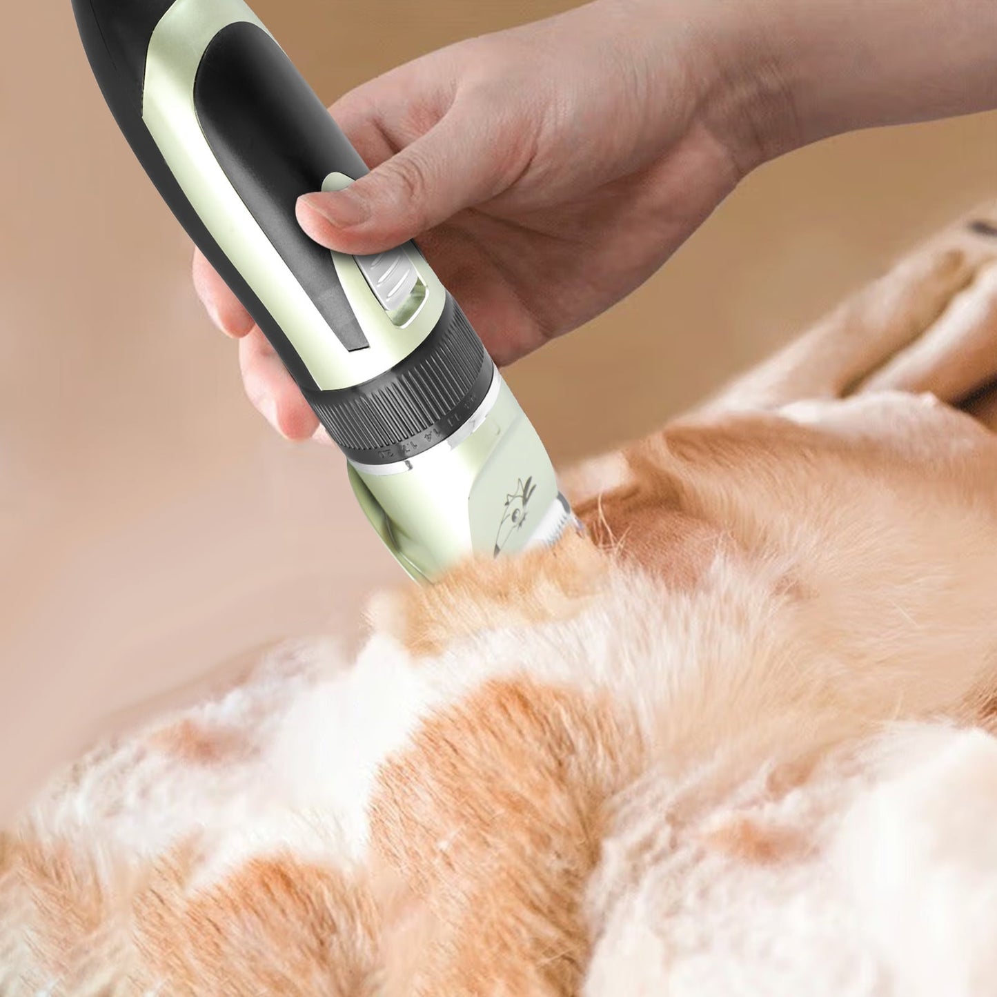 Cordless Dog Clippers Kit for Grooming, Electric Pets Hair Trimmers with 4 Comb Guides, USB Rechargeable Quiet for Thick Coats Dogs Cats