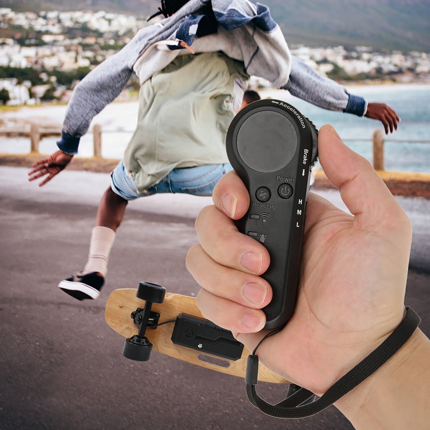 Eotvia Electric Four-Wheel Skateboard Remote Control,Universal PP Remote Control Accessory with Power Supply Indicator Light for Electric Four-Wheel Skateboard